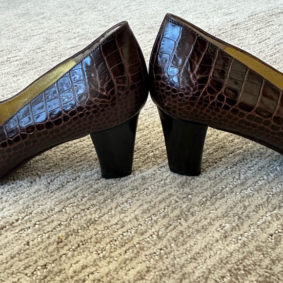 Bruno Magli - Picture 3 of 5